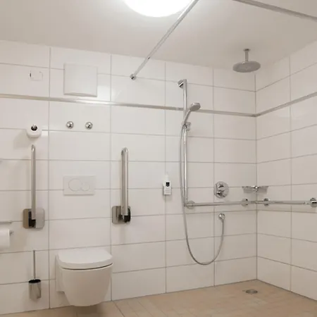 - Restaurant Hirsch Hotel 3*