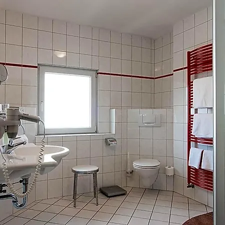 - Restaurant Hirsch 3* Heimsheim