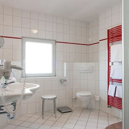 - Restaurant Hirsch Hotel 3*