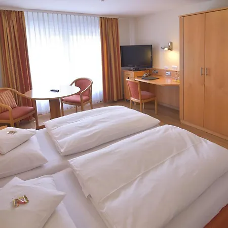 Hotel - Restaurant Hirsch