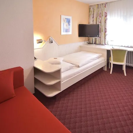 - Restaurant Hirsch 3* Heimsheim