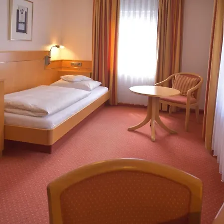 Отель - Restaurant Hirsch Heimsheim