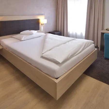 - Restaurant Hirsch Hotel Heimsheim