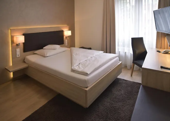 - Restaurant Hirsch Heimsheim