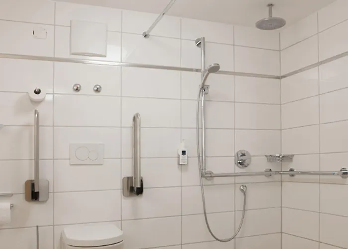 - Restaurant Hirsch Hotel 3*