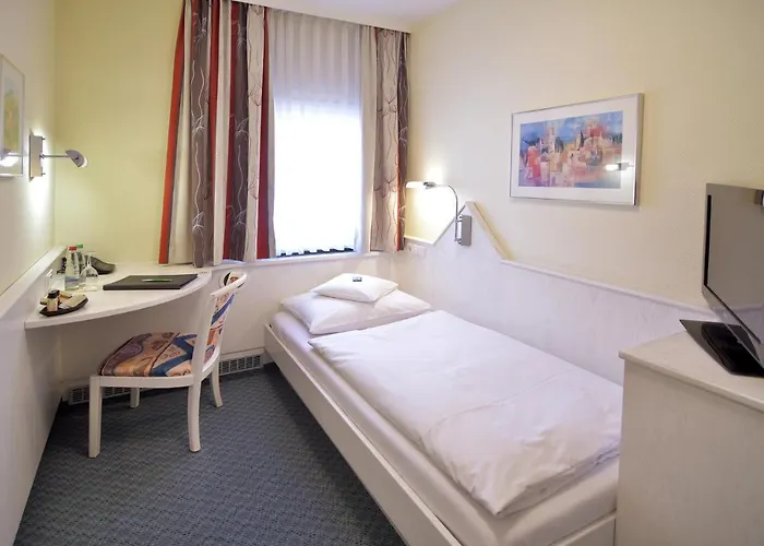 - Restaurant Hirsch 3*