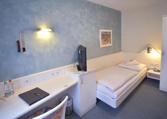 - Restaurant Hirsch Hotel Heimsheim