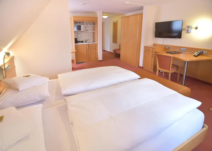 - Restaurant Hirsch 3*