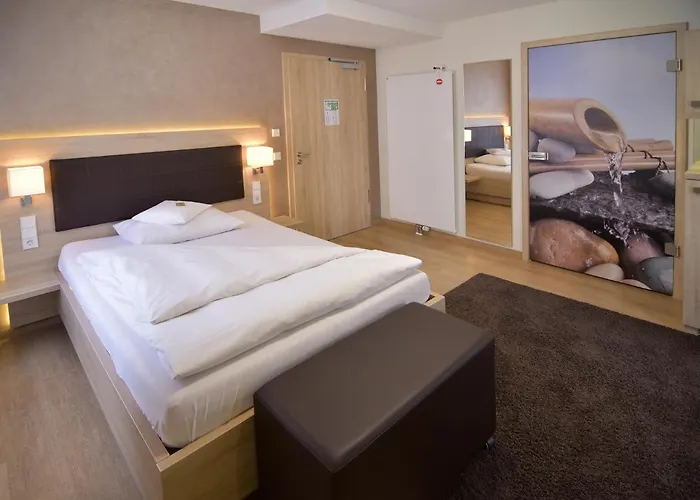 - Restaurant Hirsch 3*